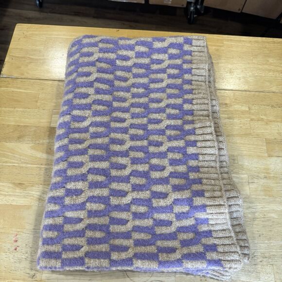Anthropologie Knit Geo Throw Blanket 50"x60" Lavender Purple Beige Textured NEW - Picture 4 of 12